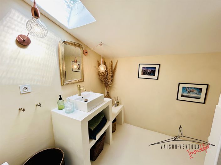 Image No.13-3 Bed House for sale