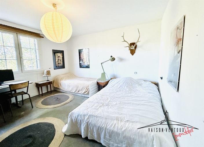 Image No.18-3 Bed House for sale