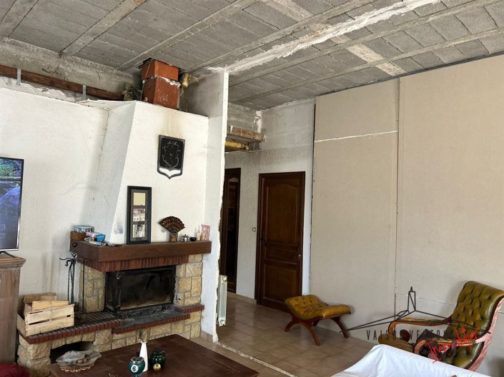 Image No.26-3 Bed House for sale
