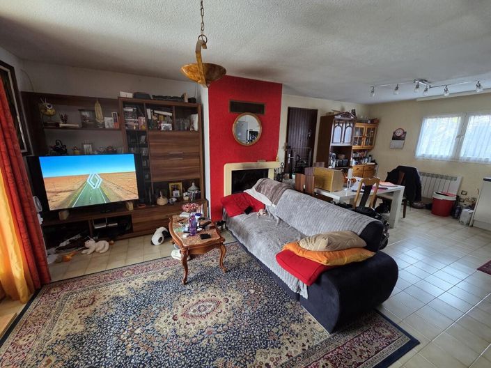 Image No.7-3 Bed House for sale