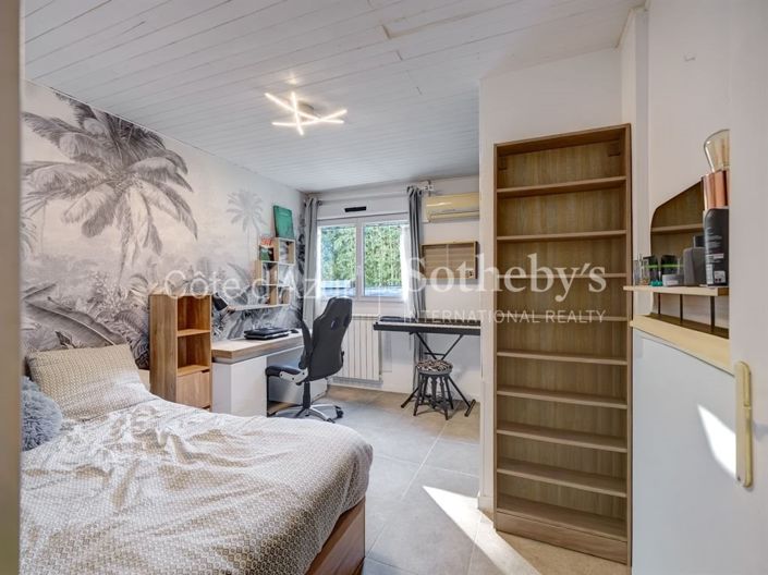 Image No.5-3 Bed House for sale