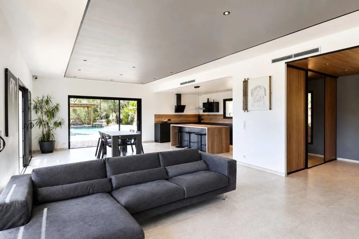 Image No.4-3 Bed House for sale