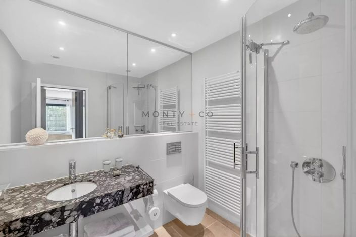 Image No.15-4 Bed House for sale