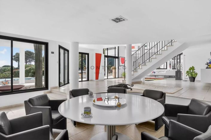 Image No.5-4 Bed House for sale