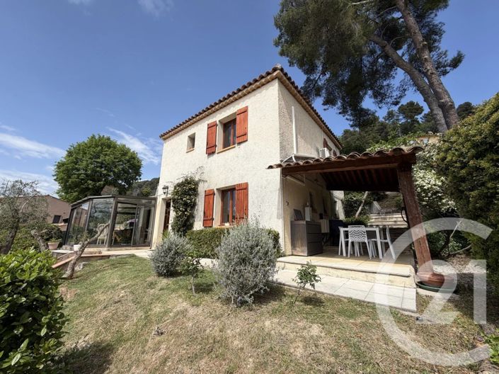 Image No.2-3 Bed House for sale