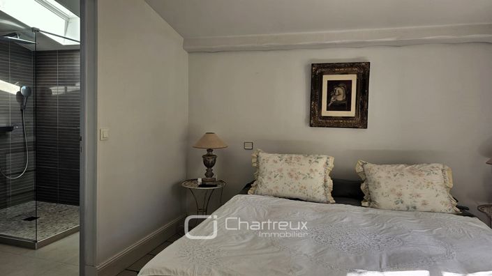 Image No.10-4 Bed House for sale