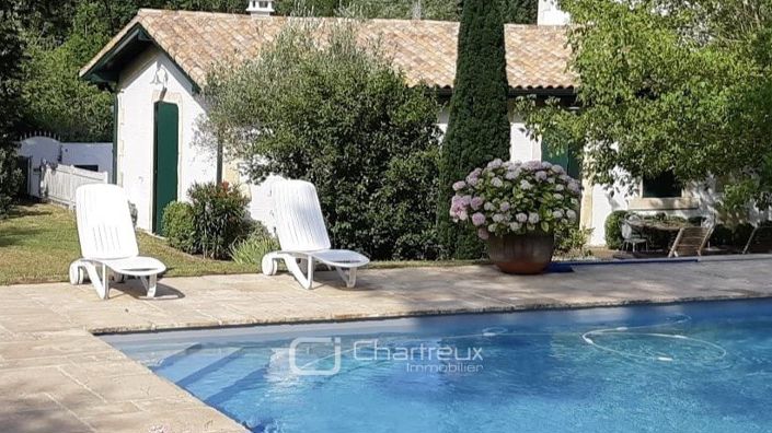 Image No.17-4 Bed House for sale