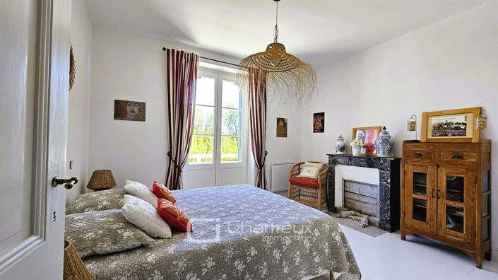 Image No.8-4 Bed House for sale