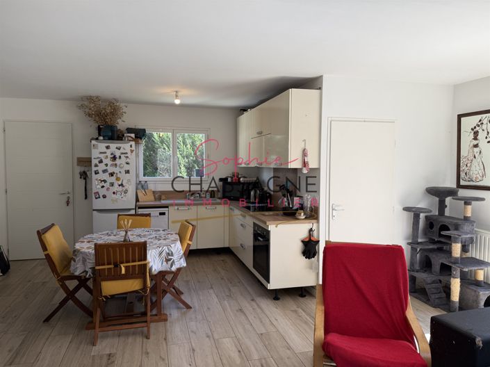 Image No.16-3 Bed House for sale
