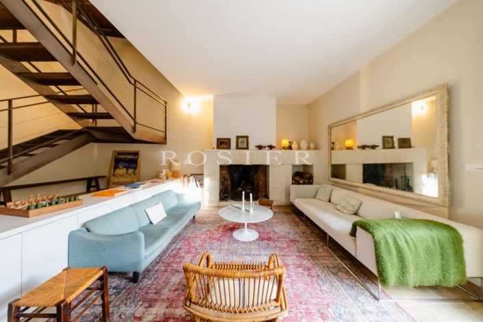 Image No.4-6 Bed House for sale