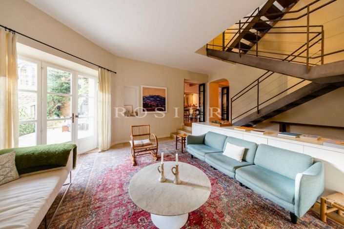 Image No.6-6 Bed House for sale