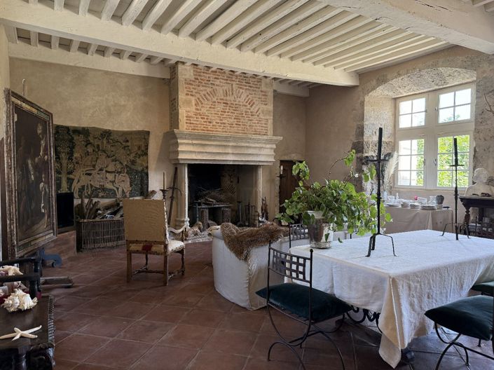 Image No.3-4 Bed Property for sale