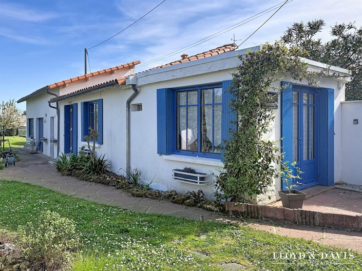 Image No.18-5 Bed House for sale