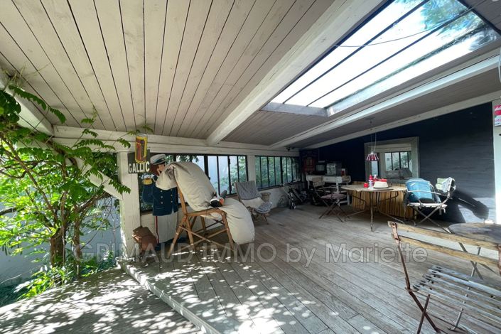 Image No.8-2 Bed House for sale
