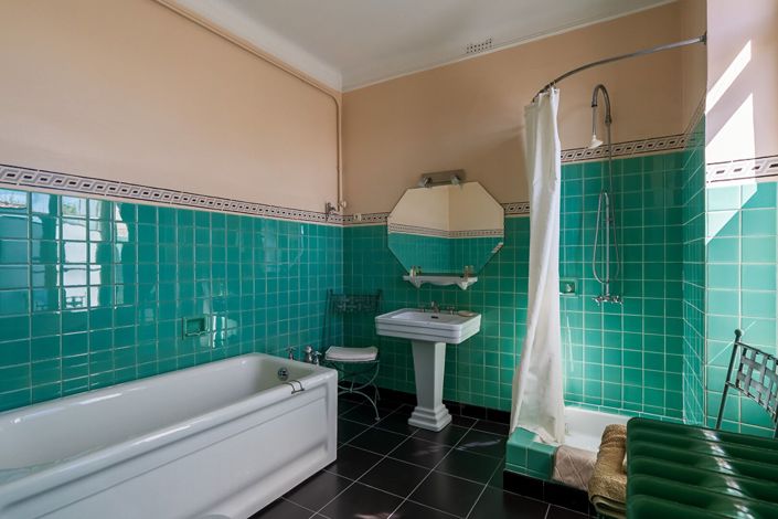 Image No.18-3 Bed Apartment for sale