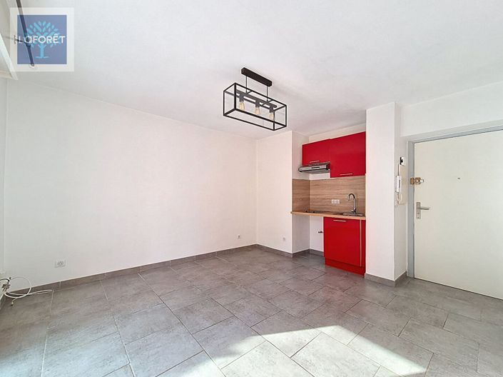 Image No.2-Appartement de 1 chambre à vendre à Vallauris