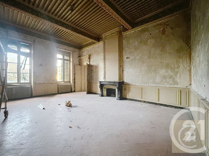 Image No.16-7 Bed Apartment for sale