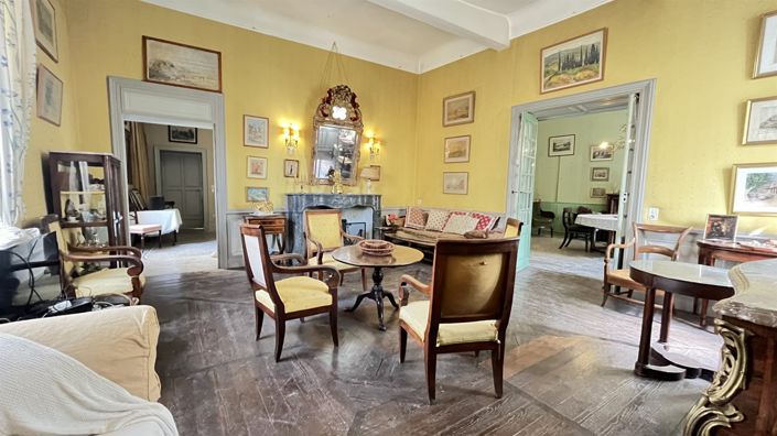 Image No.6-6 Bed House for sale