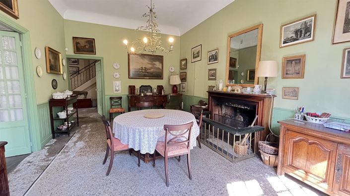 Image No.7-6 Bed House for sale