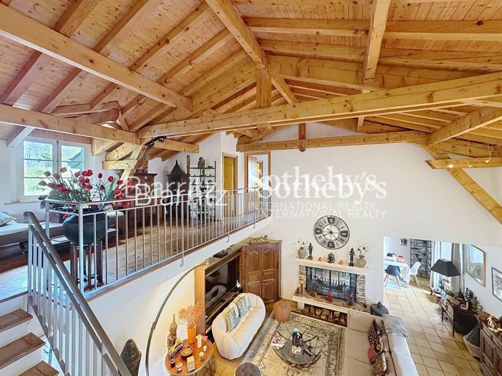 Image No.11-5 Bed House for sale