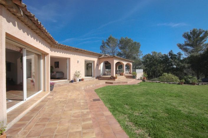 Image No.20-Maison de 6 chambres à vendre à Roquebrune-sur-Argens