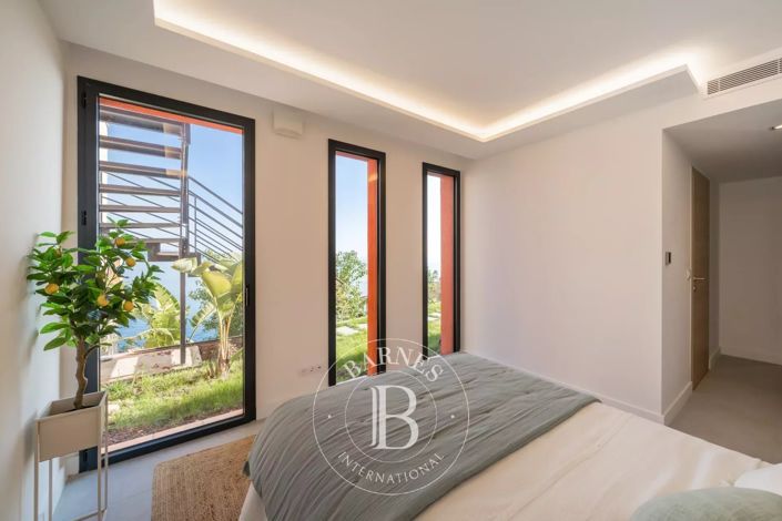 Image No.13-3 Bed Apartment for sale