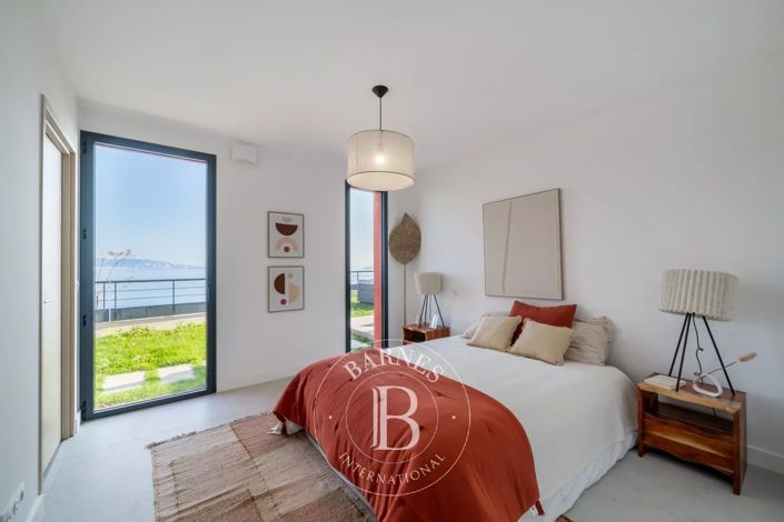 Image No.7-3 Bed Apartment for sale