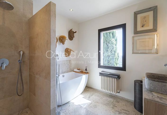 Image No.17-4 Bed House for sale