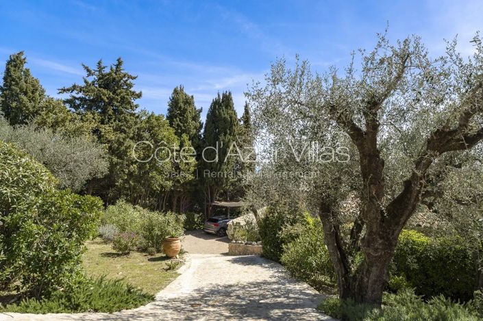 Image No.21-4 Bed House for sale
