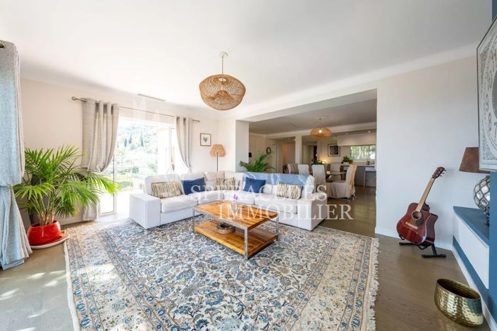 Image No.9-4 Bed House for sale