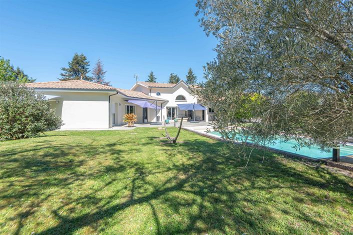 Image No.18-3 Bed House for sale