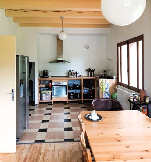 Image No.7-5 Bed House for sale