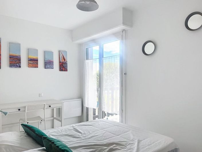 Image No.8-2 Bed Apartment for sale