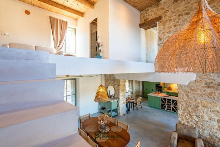 Image No.2-Maison de 5 chambres à vendre à Uzès