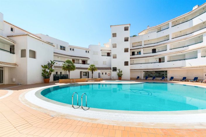 Image No.31-3 Bed Apartment for sale