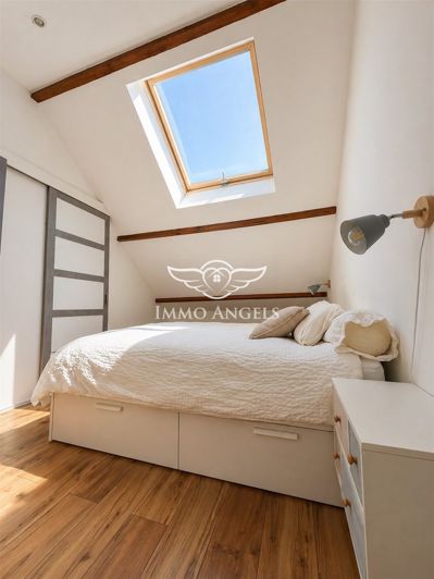 Image No.5-3 Bed House for sale