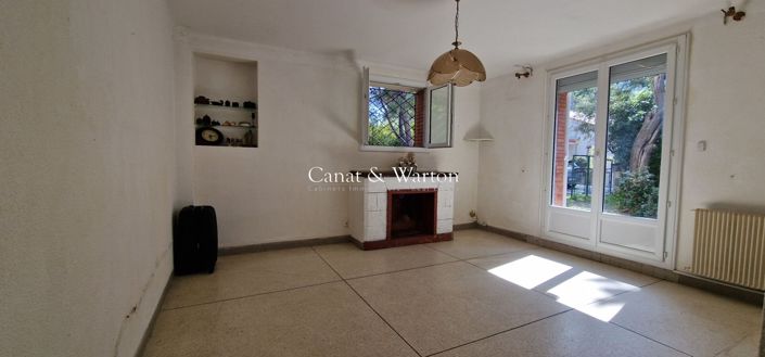 Image No.14-3 Bed House for sale