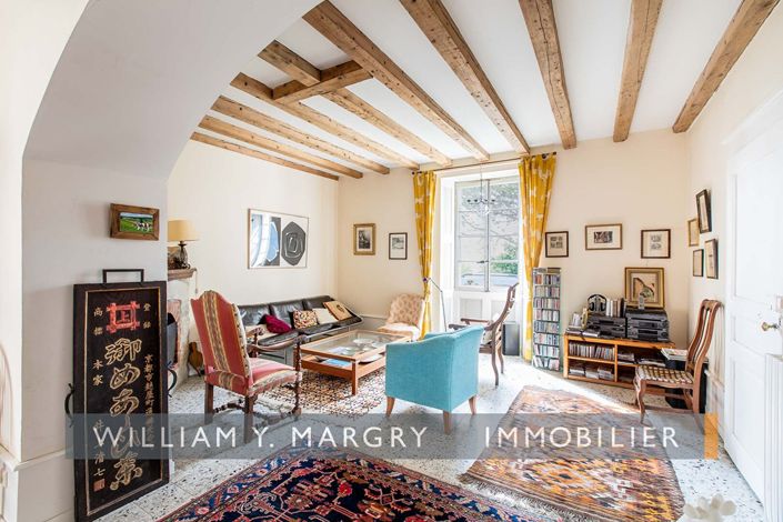 Image No.3-6 Bed House for sale