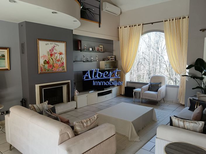 Image No.5-4 Bed House for sale