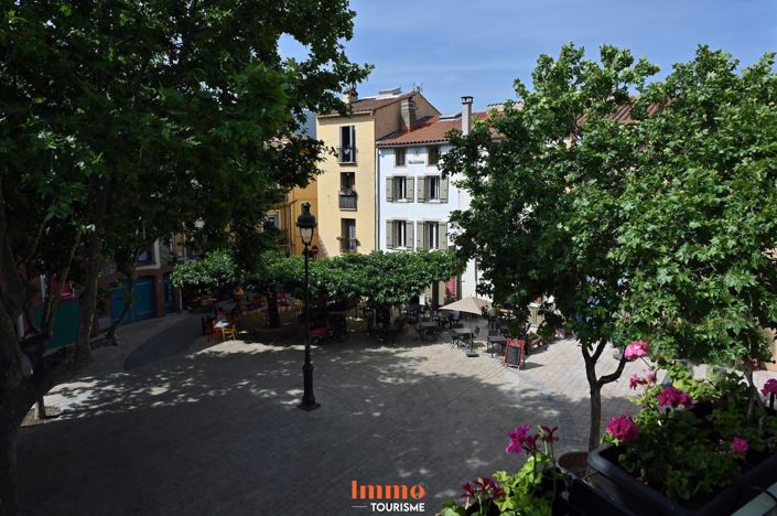 Image No.16-7 Bed House for sale