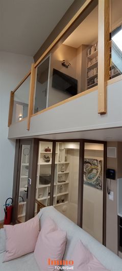 Image No.30-7 Bed House for sale