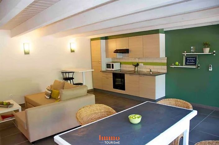 Image No.12-16 Bed House for sale