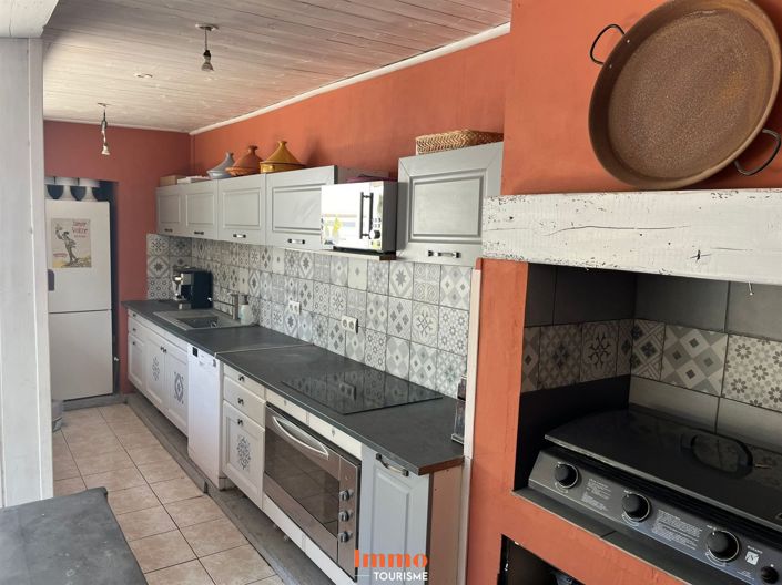 Image No.15-16 Bed House for sale