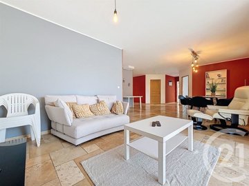 ahukp5kw2khx38mq10