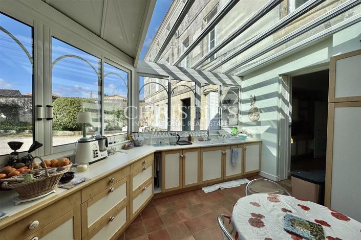 Image No.14-9 Bed House for sale