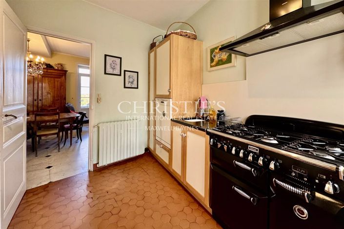 Image No.15-9 Bed House for sale