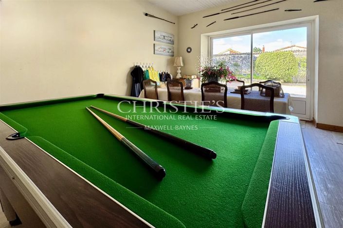 Image No.17-9 Bed House for sale