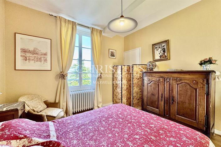 Image No.22-9 Bed House for sale