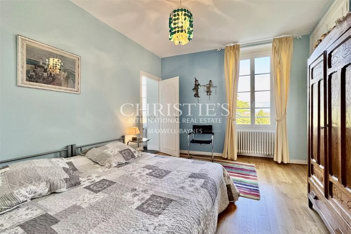 Image No.28-9 Bed House for sale