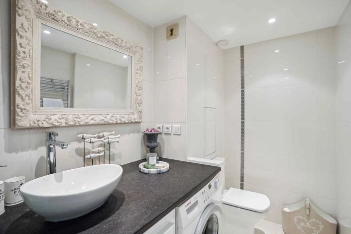 Image No.16-2 Bed Apartment for sale